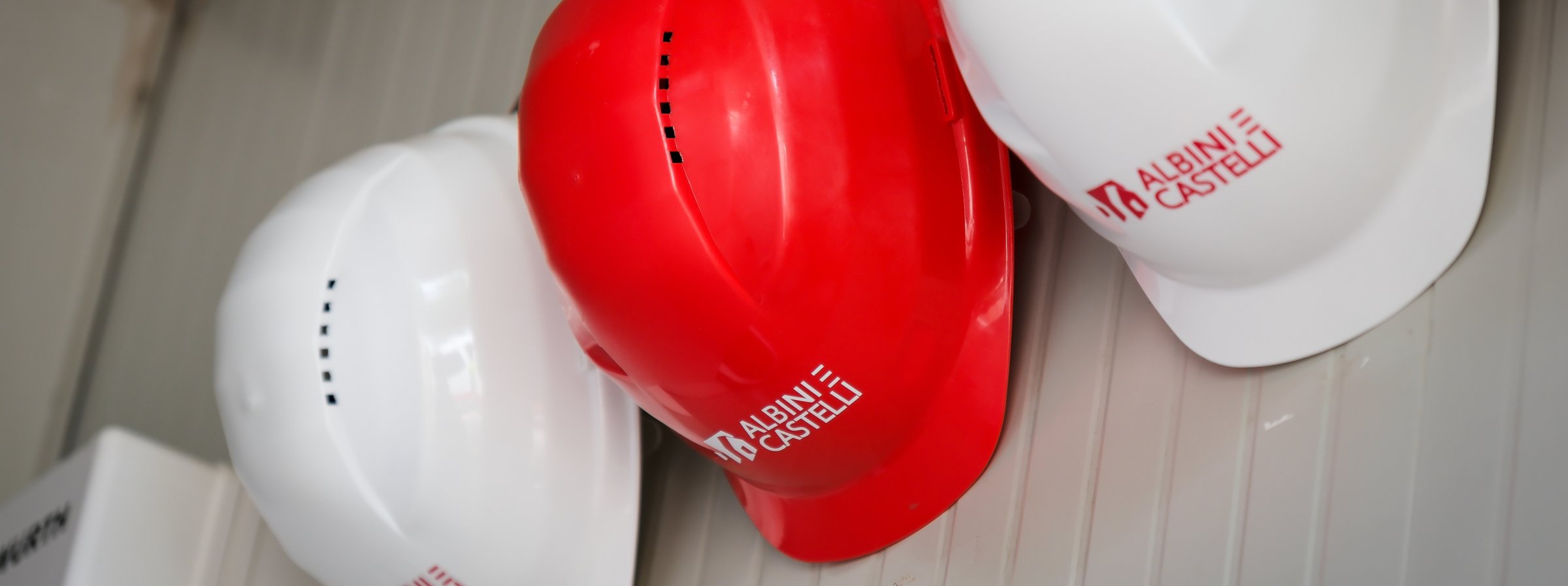 Caschi da cantiere Albini e Castelli